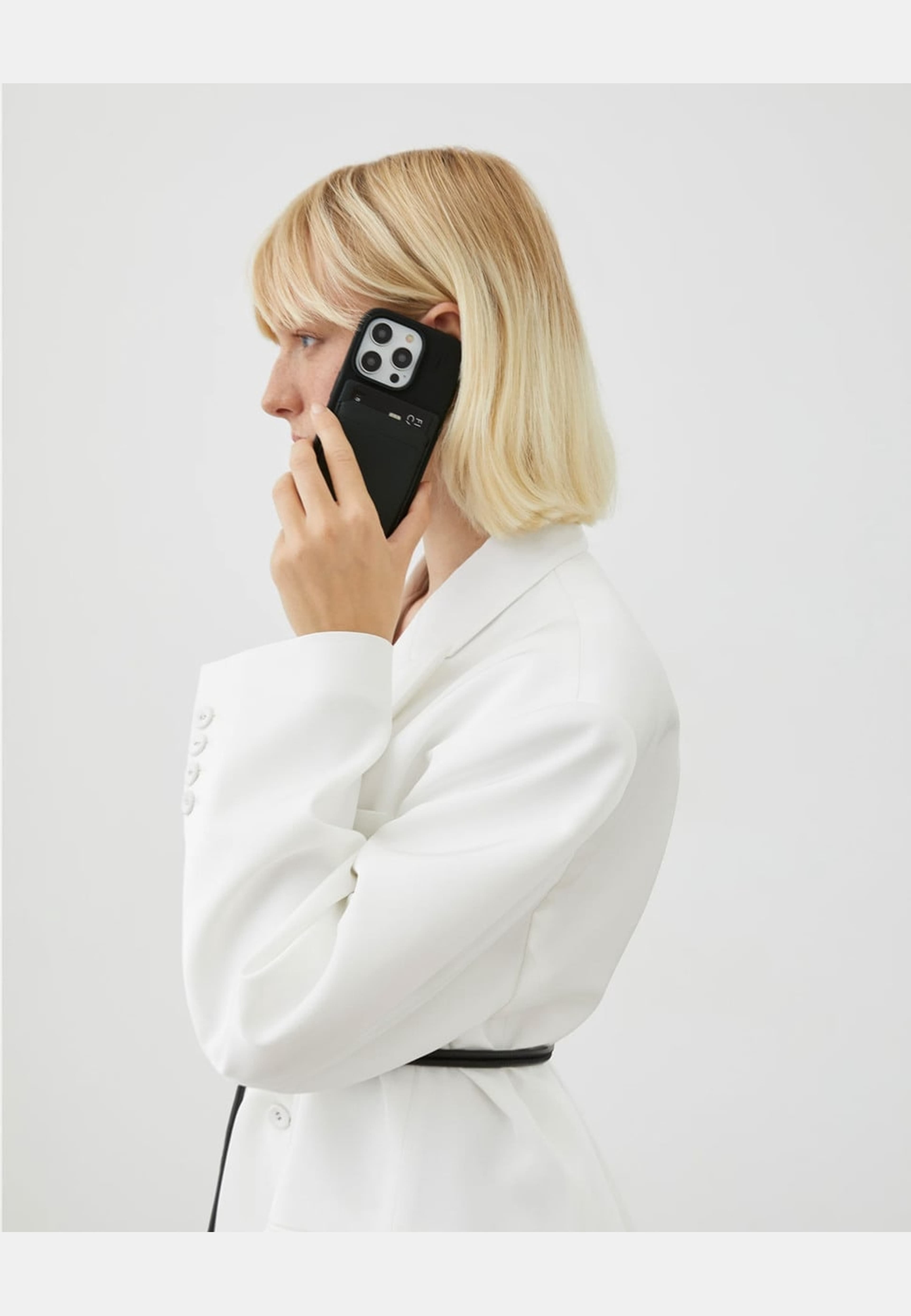 Card Holder Magsafe, från Ideal Of Sweden, i färgen black. Klicka för att öppna bilden i stort format