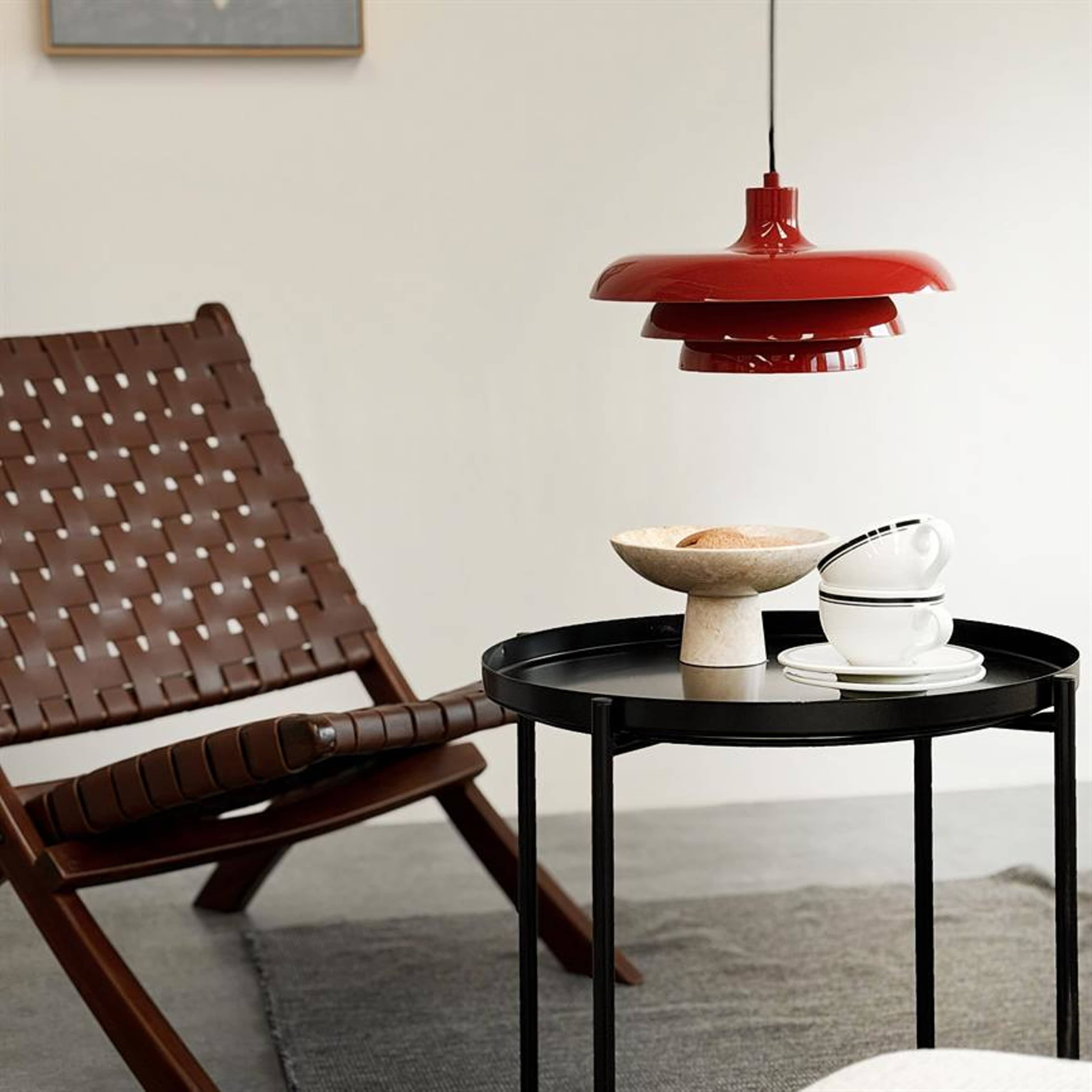 Ava Pendant, från Dyberg Larsen, i färgen dark red. Klicka för att öppna bilden i stort format