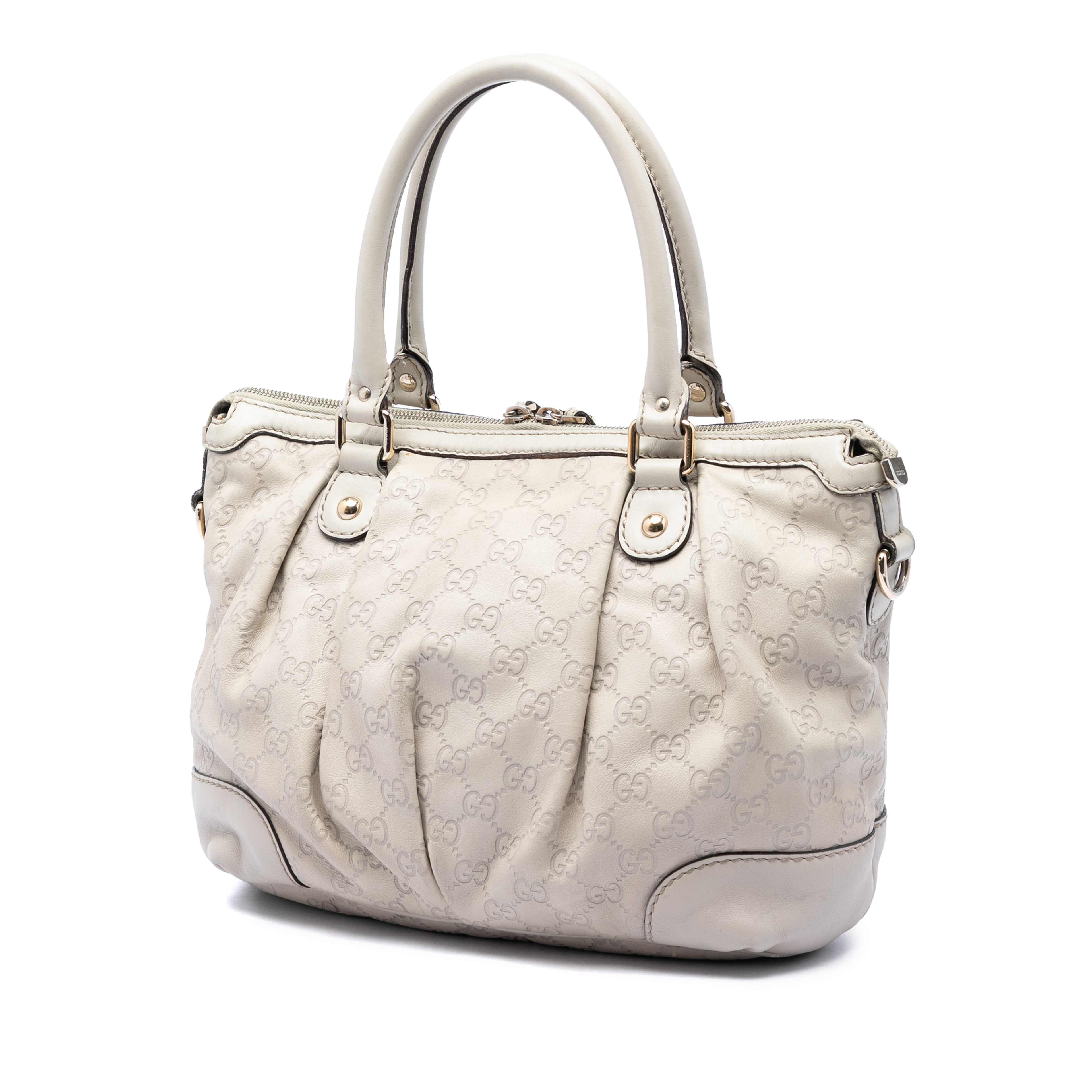 Gucci Guccissima Sukey Satchel, från Luxclusif, i färgen vit. Klicka för att öppna bilden i stort format