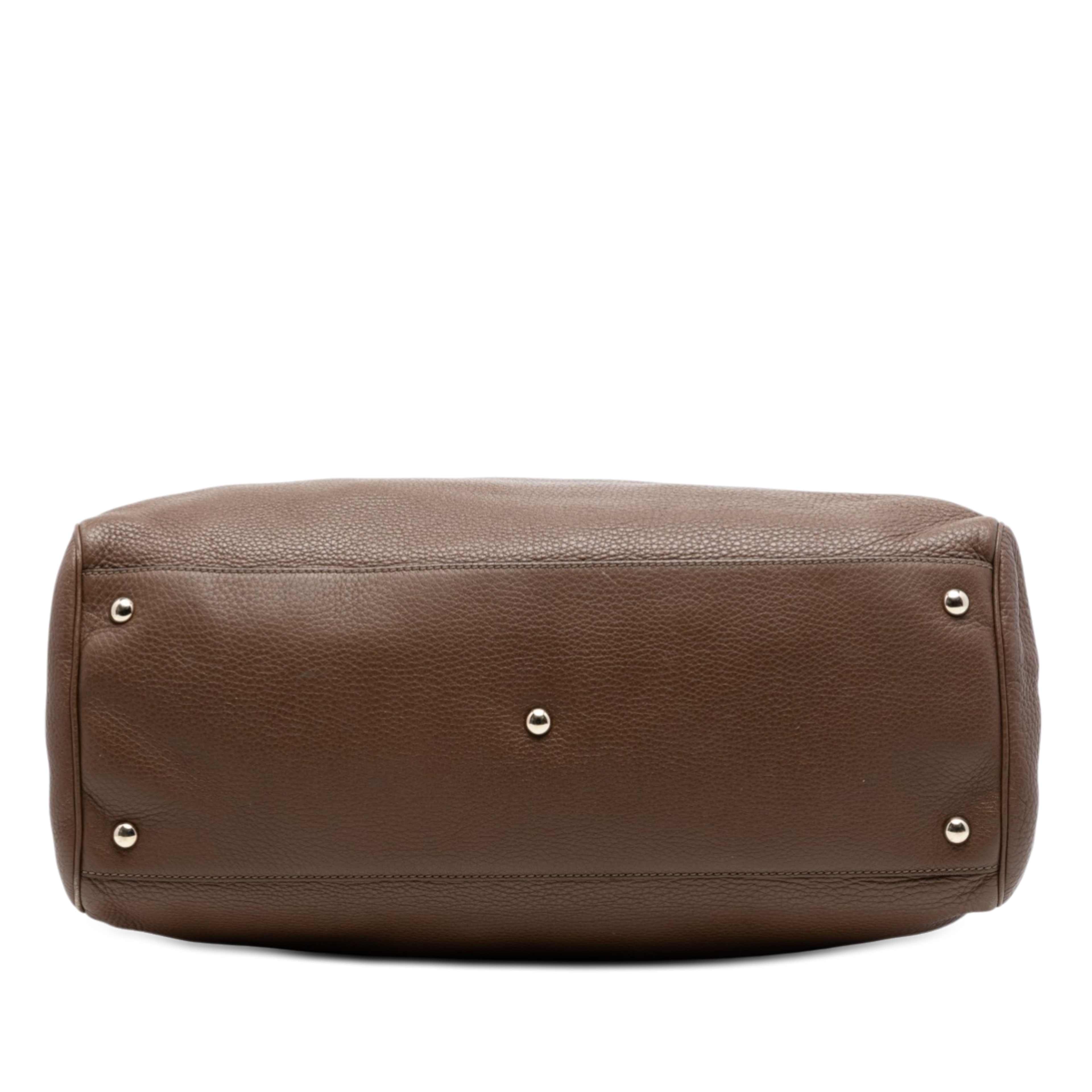 Gucci Large Calfskin Bamboo Shopper Satchel, från Luxclusif, i färgen brun. Klicka för att öppna bilden i stort format