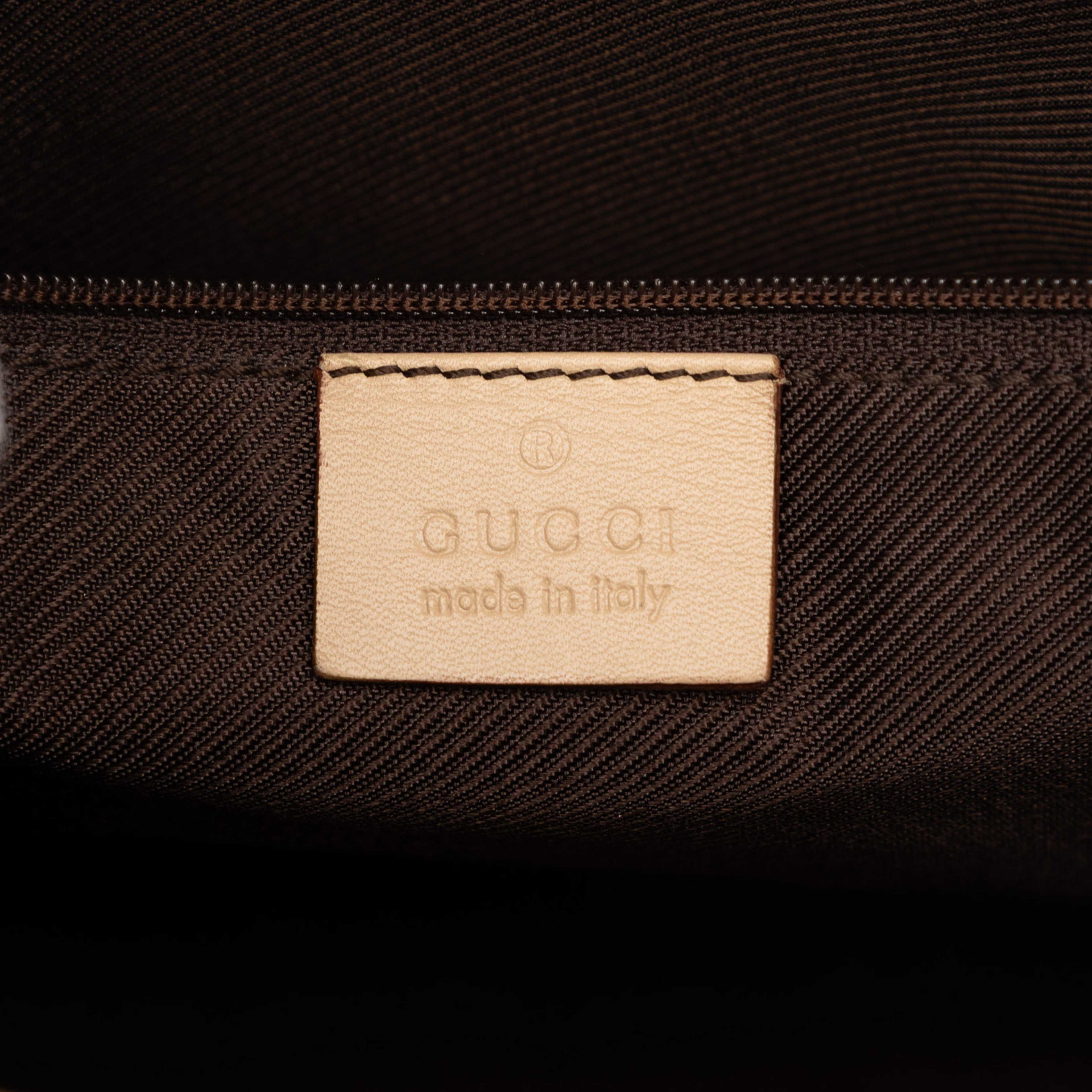 Gucci Gg Canvas Tote, från Luxclusif, i färgen beige. Klicka för att öppna bilden i stort format