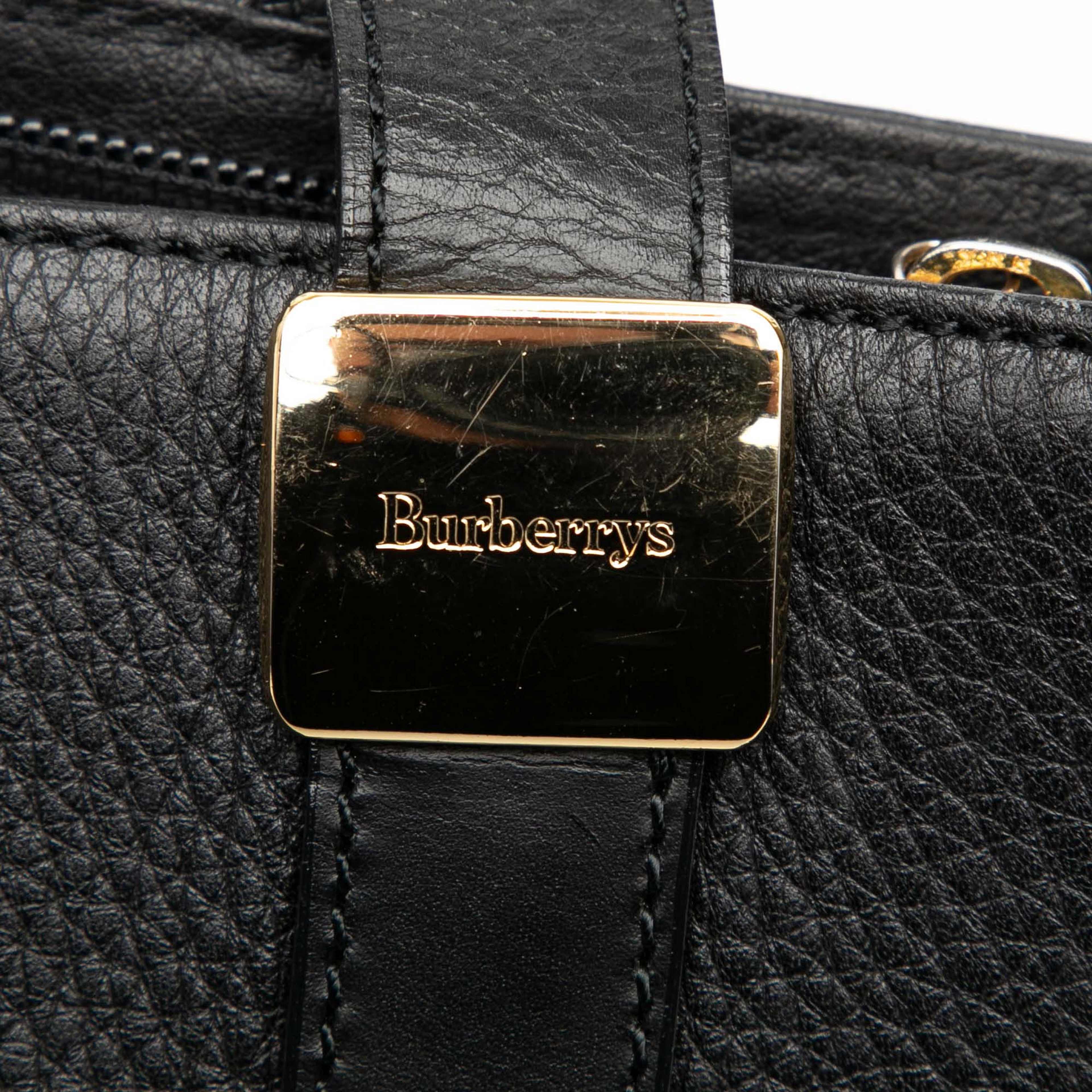 Burberry Leather Tote, från Luxclusif, i färgen black. Klicka för att öppna bilden i stort format