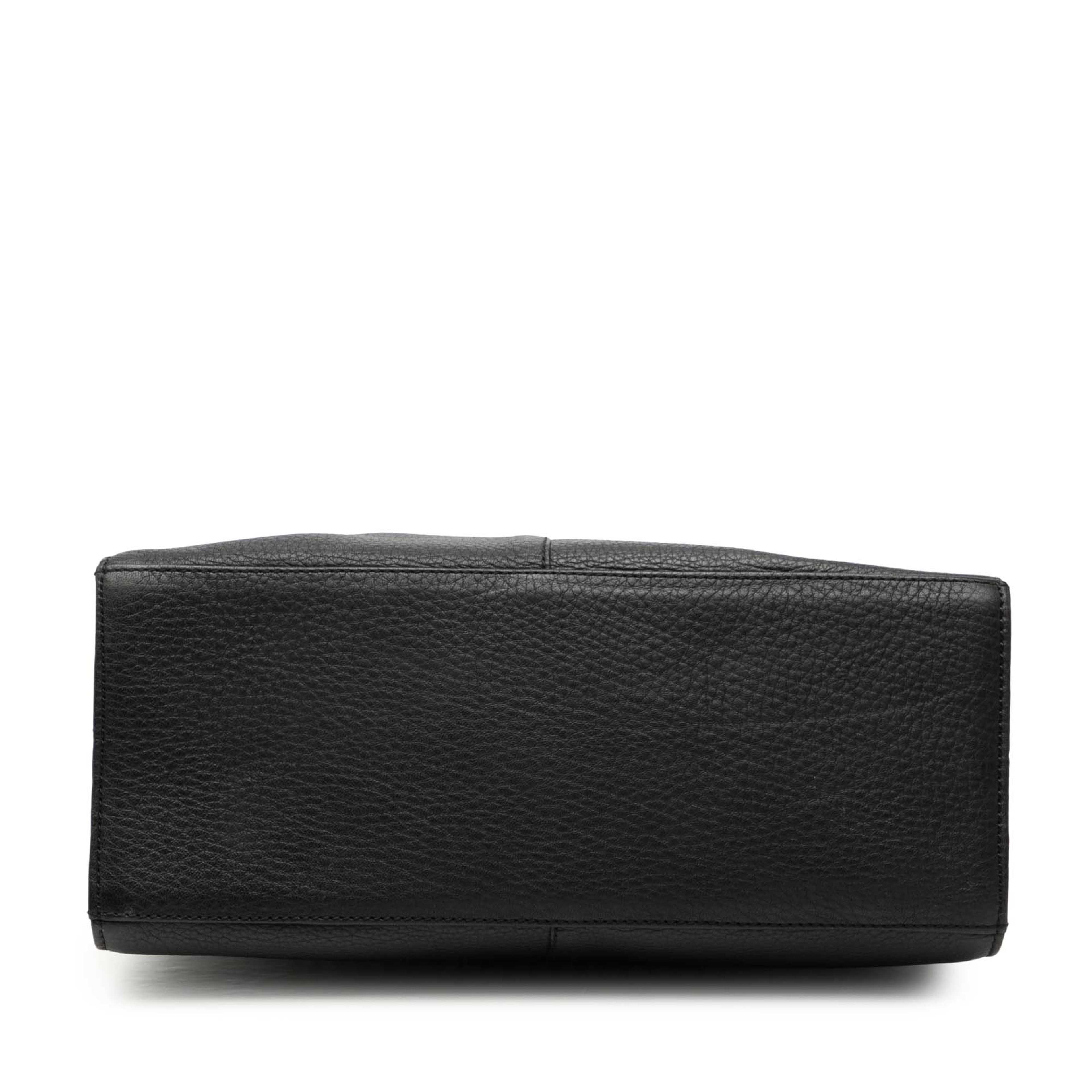 Burberry Leather Tote, från Luxclusif, i färgen svart. Klicka för att öppna bilden i stort format