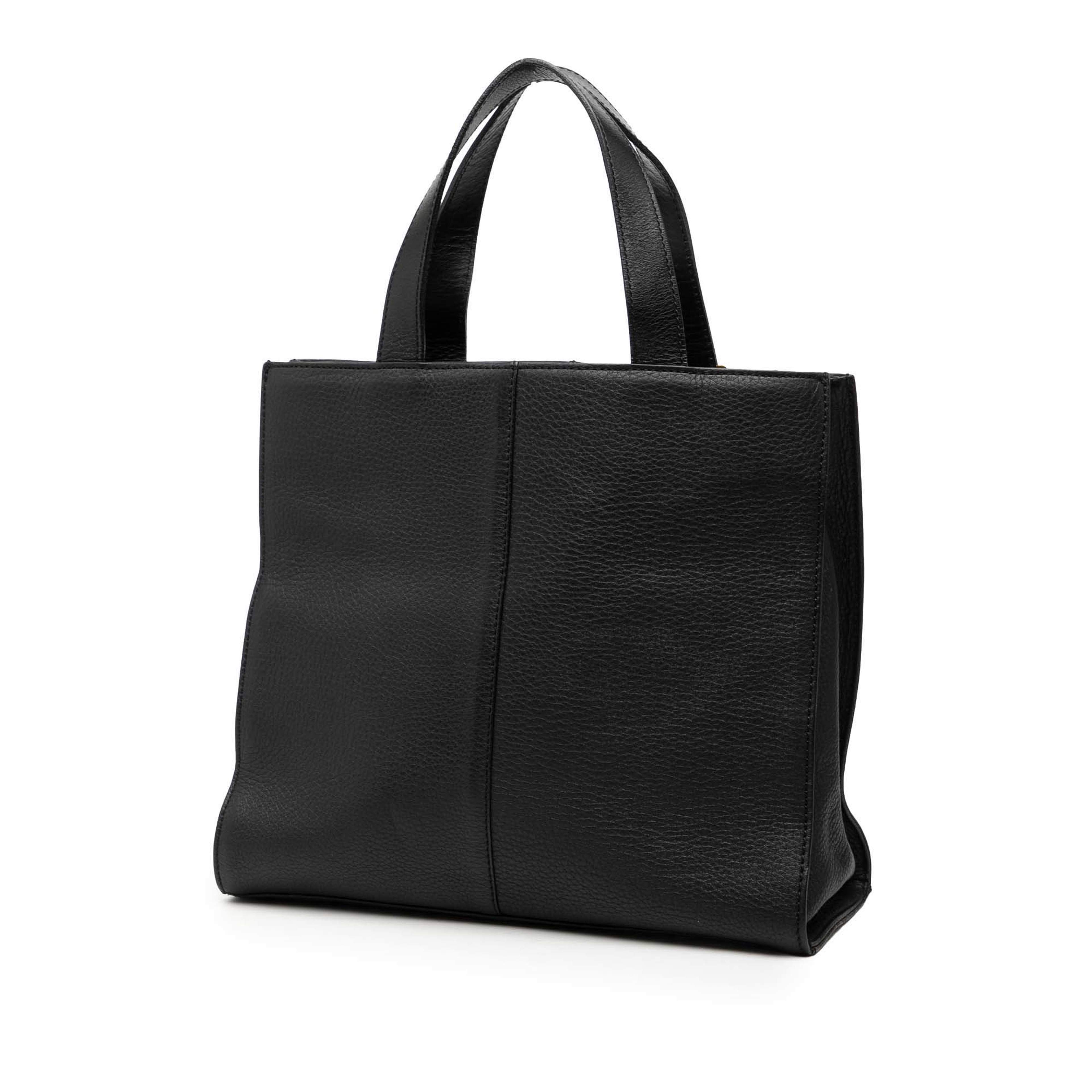 Burberry Leather Tote, från Luxclusif, i färgen svart. Klicka för att öppna bilden i stort format