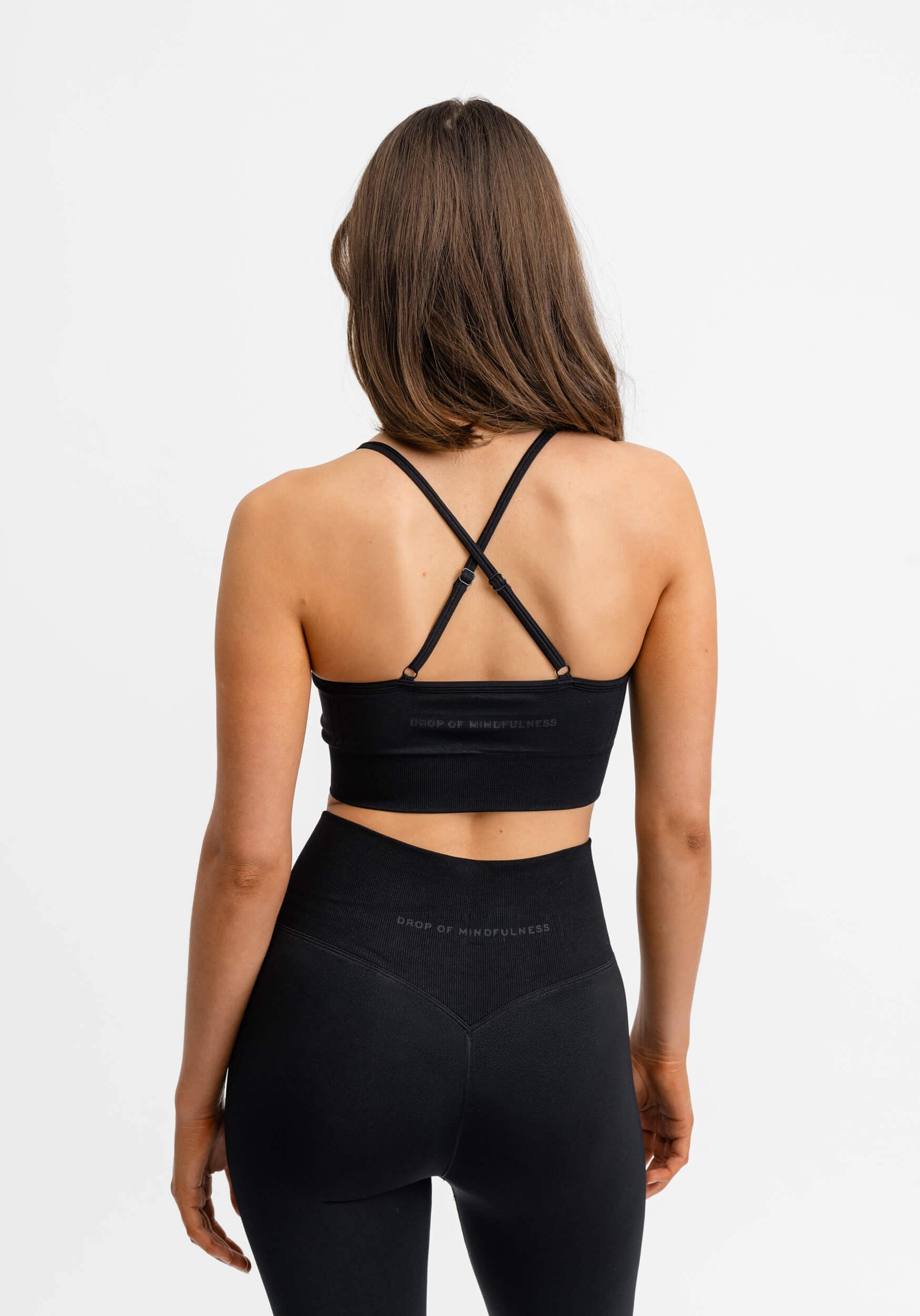 Signature Seamless Bra, från Drop of Mindfulness, i färgen black. Klicka för att öppna bilden i stort format