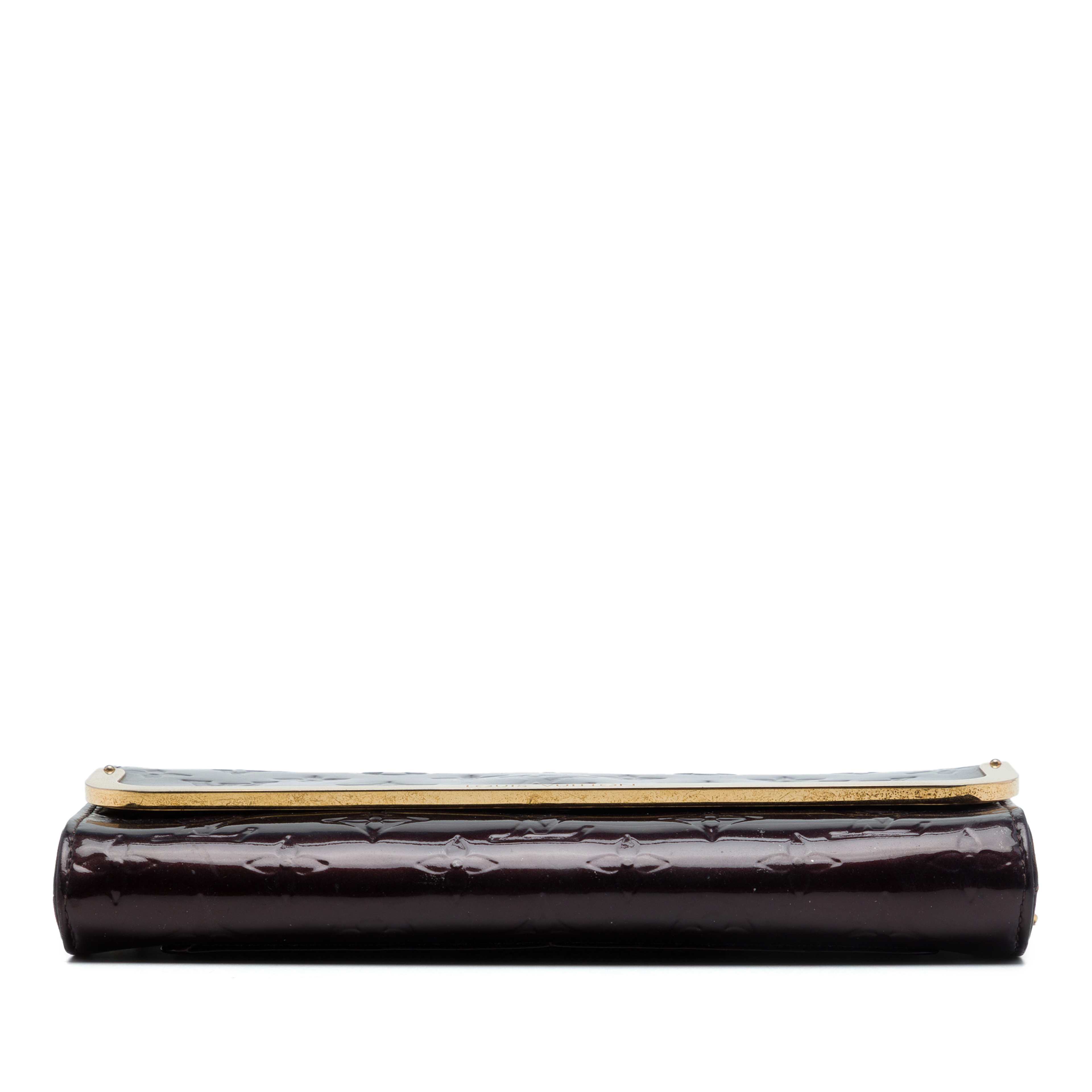 Louis Vuitton Monogram Vernis Ana, från Luxclusif, i färgen purpur. Klicka för att öppna bilden i stort format