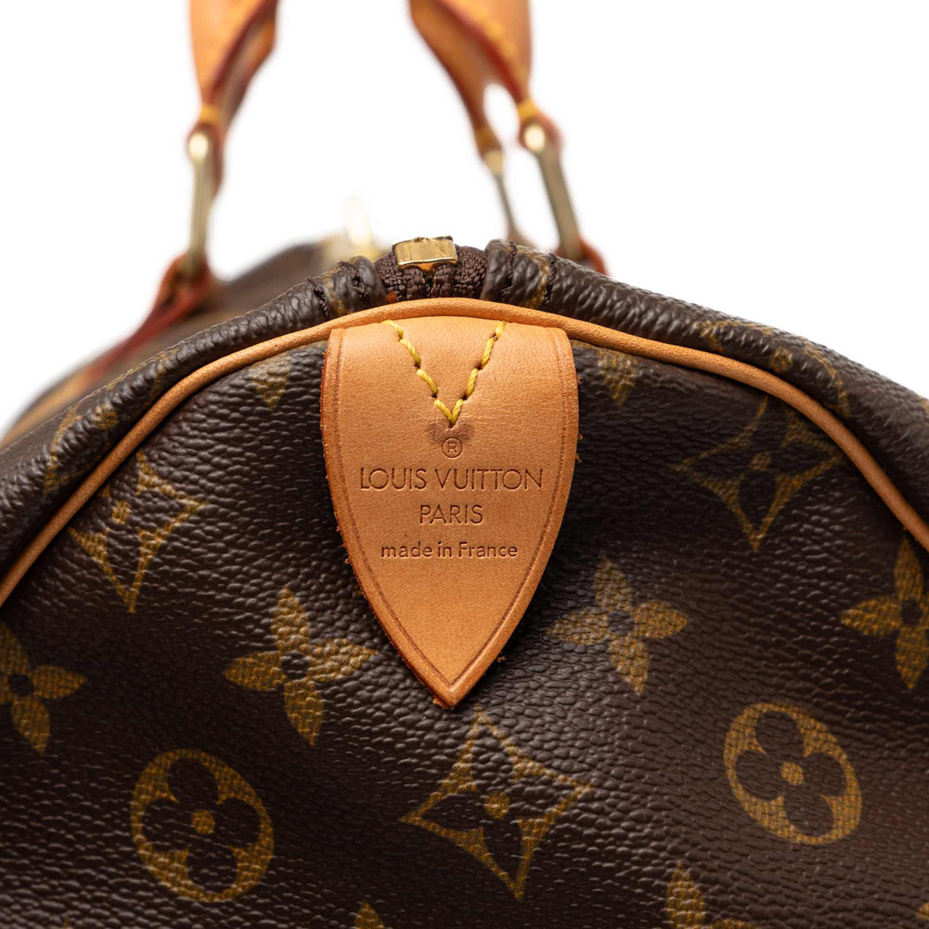 Louis Vuitton Monogram Keepall 55, från Luxclusif, i färgen brun. Klicka för att öppna bilden i stort format