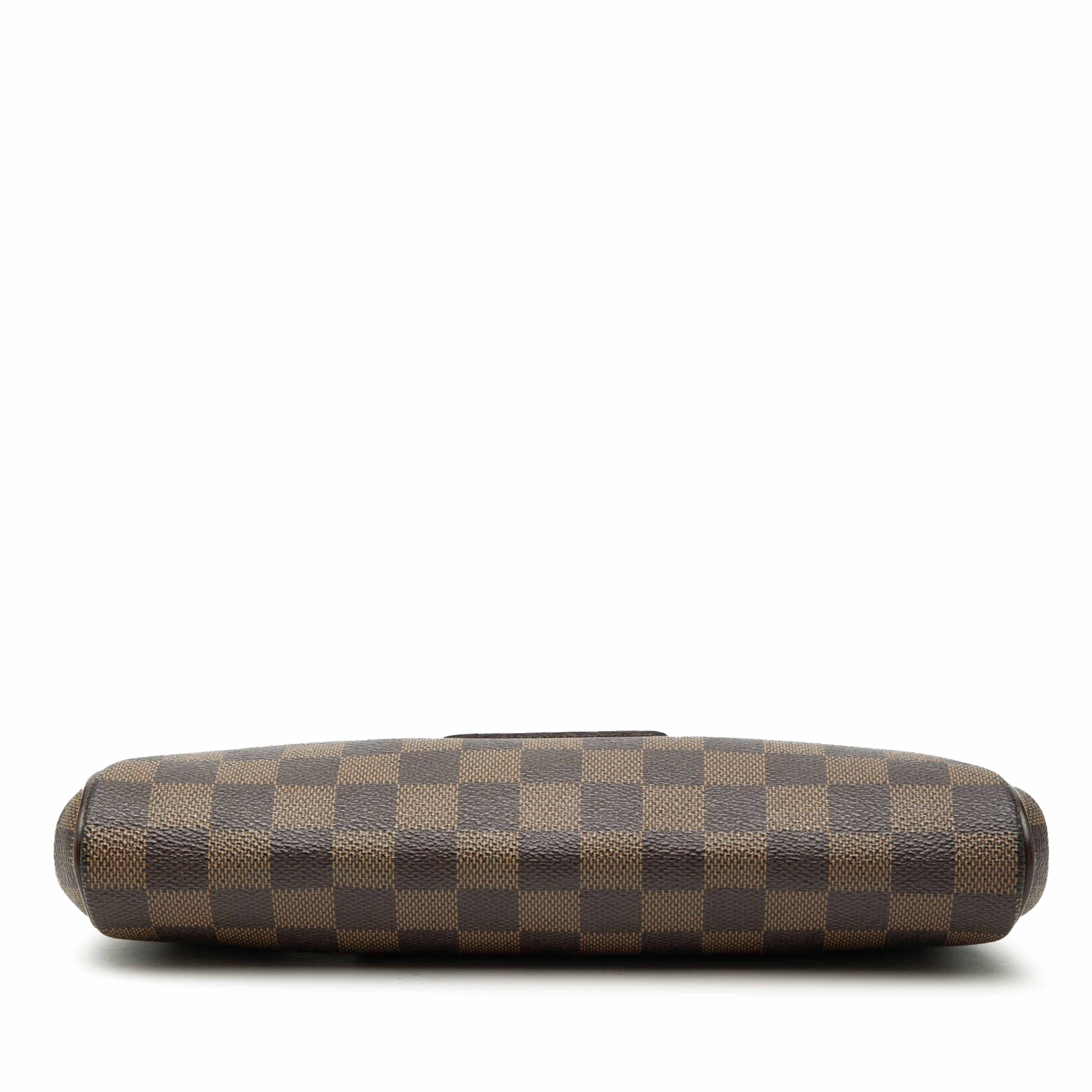Louis Vuitton Damier Ebene Eva, från Luxclusif, i färgen brun. Klicka för att öppna bilden i stort format
