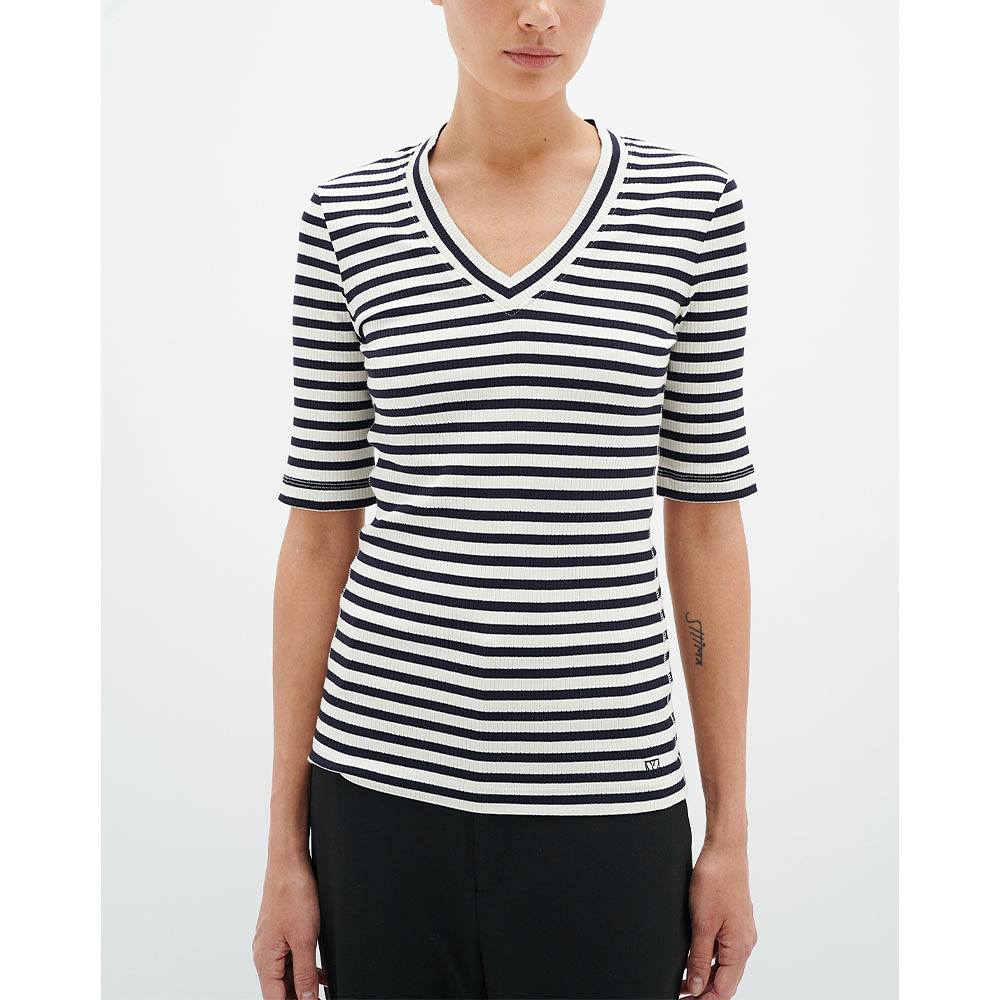 DagnaIW Striped V T-Shirt