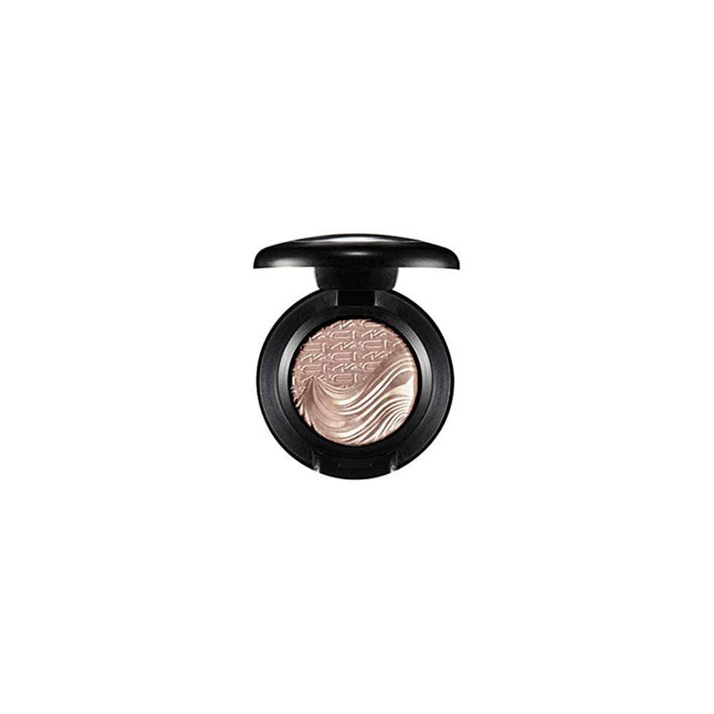Extra Dimension Single Eyeshadow, från MAC Cosmetics, i färgen A Natural Flirt.