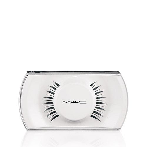 Lash, från MAC Cosmetics, i färgen 07.