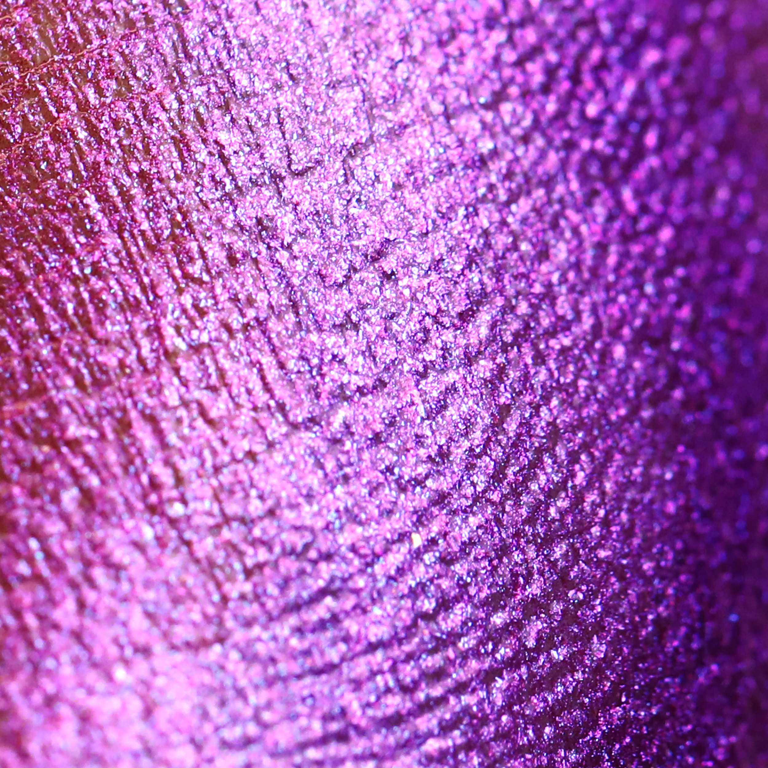 Chromatic Show Liner, från MOIRA, i färgen Supermodel.