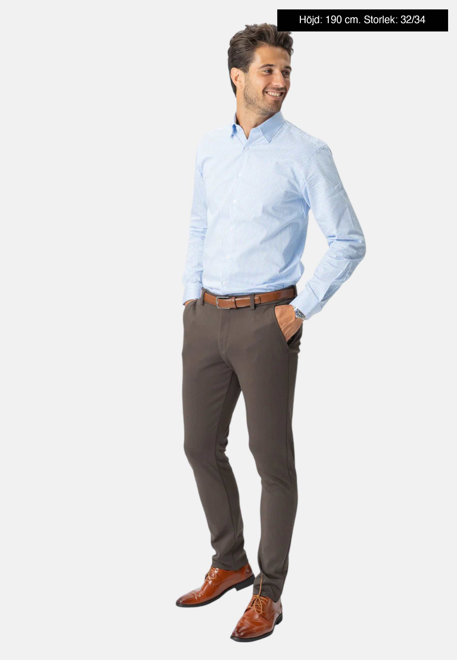 The Original Performance Pants, från TeeShoppen, i färgen brun.