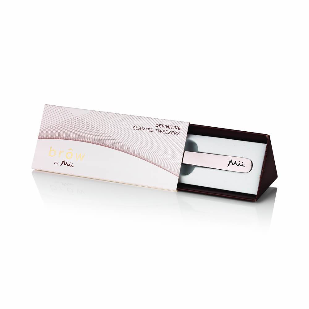 Definitive Slanted Tweezers, från Brow by Mii.