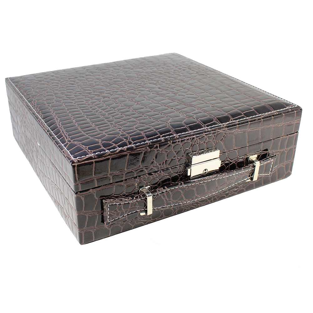 Smyckeskrin Crocopräglat Skinn, från Complement, i färgen brown.