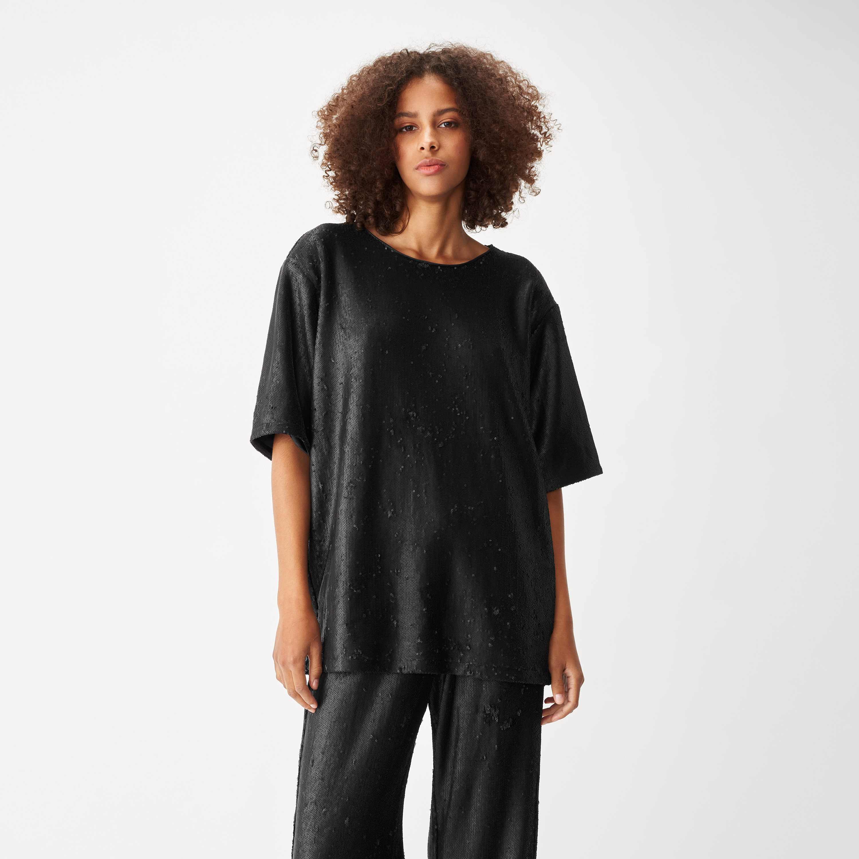 Paljettklädd topp SELMA Sequince, från Carin Wester, i färgen Black.