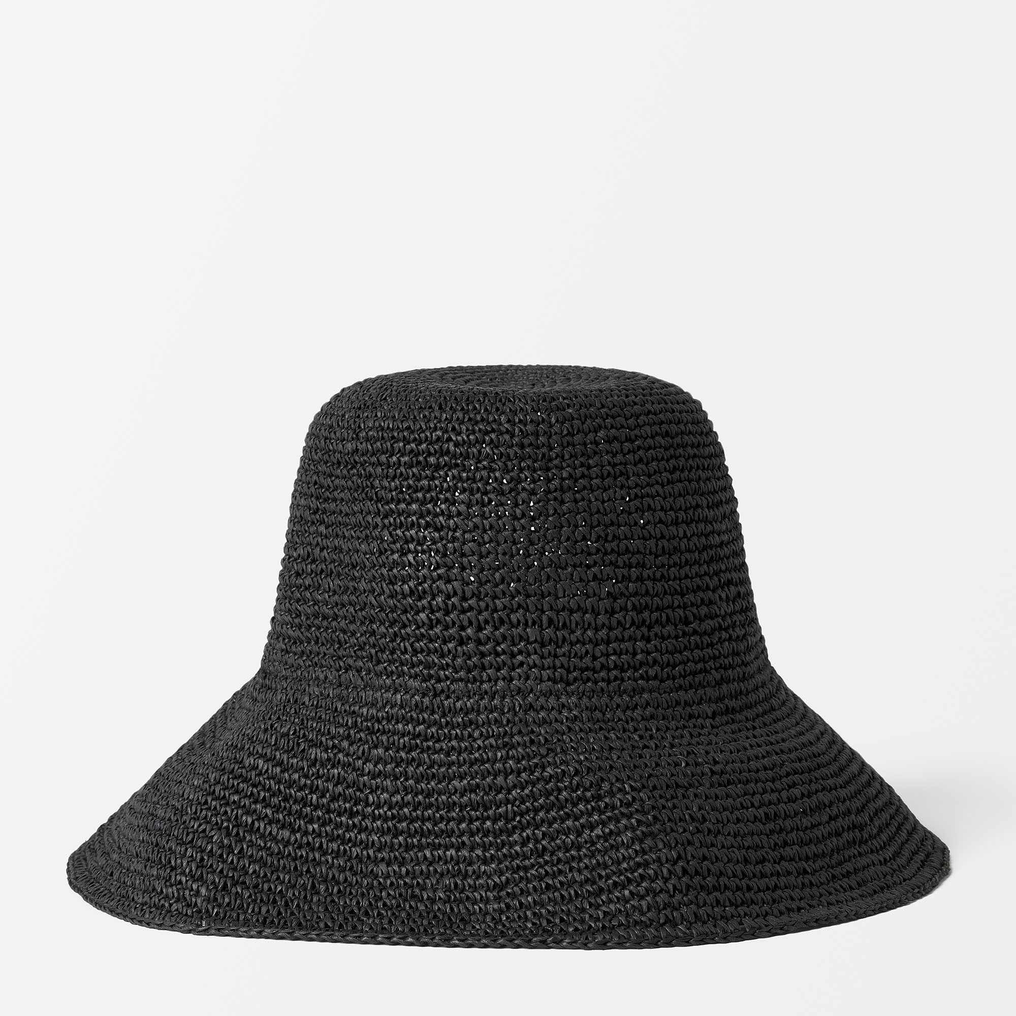 Mjuk stråhatt INGRID, från Wera, i färgen Black.