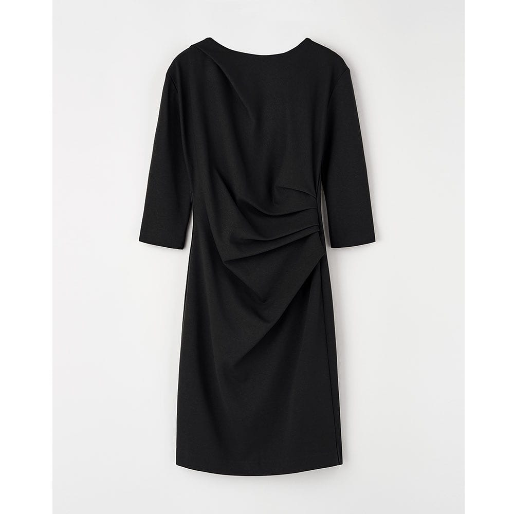 Izza S Dress, från Tiger of Sweden, i färgen Black.