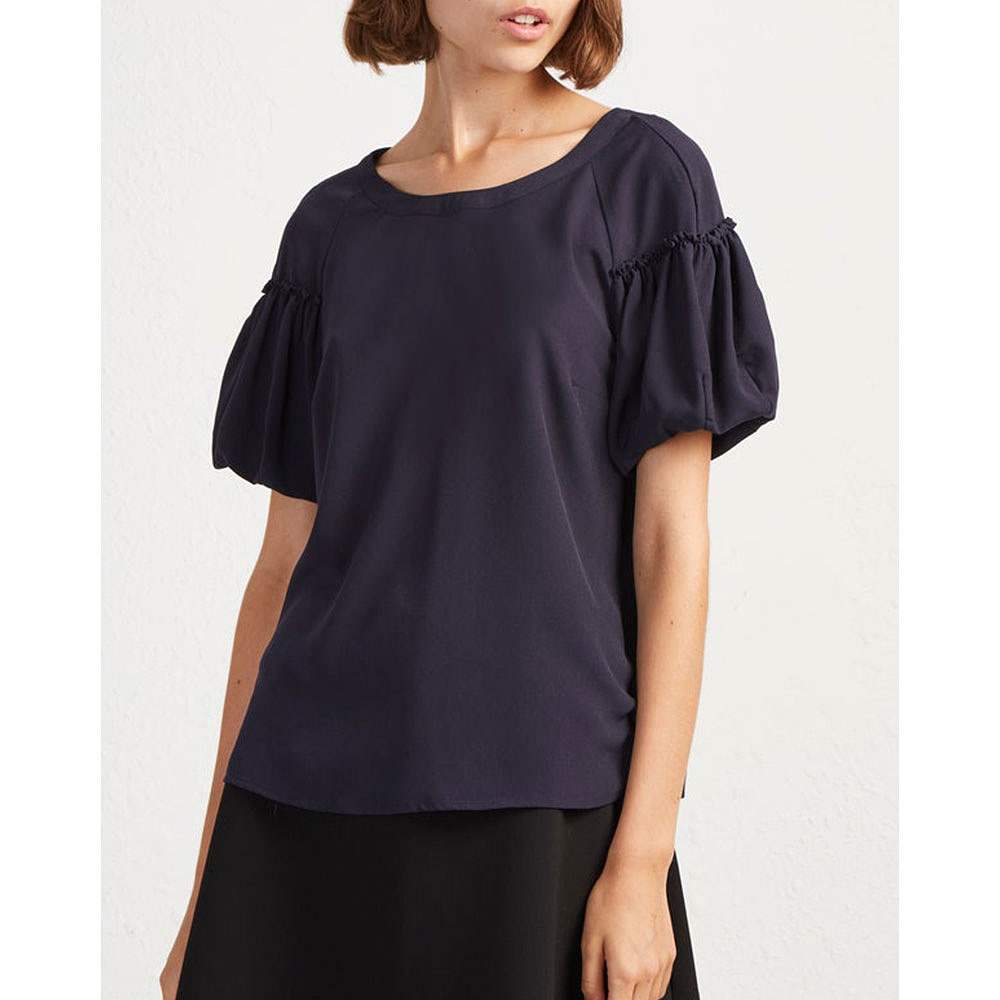 Puff sleeve blouse