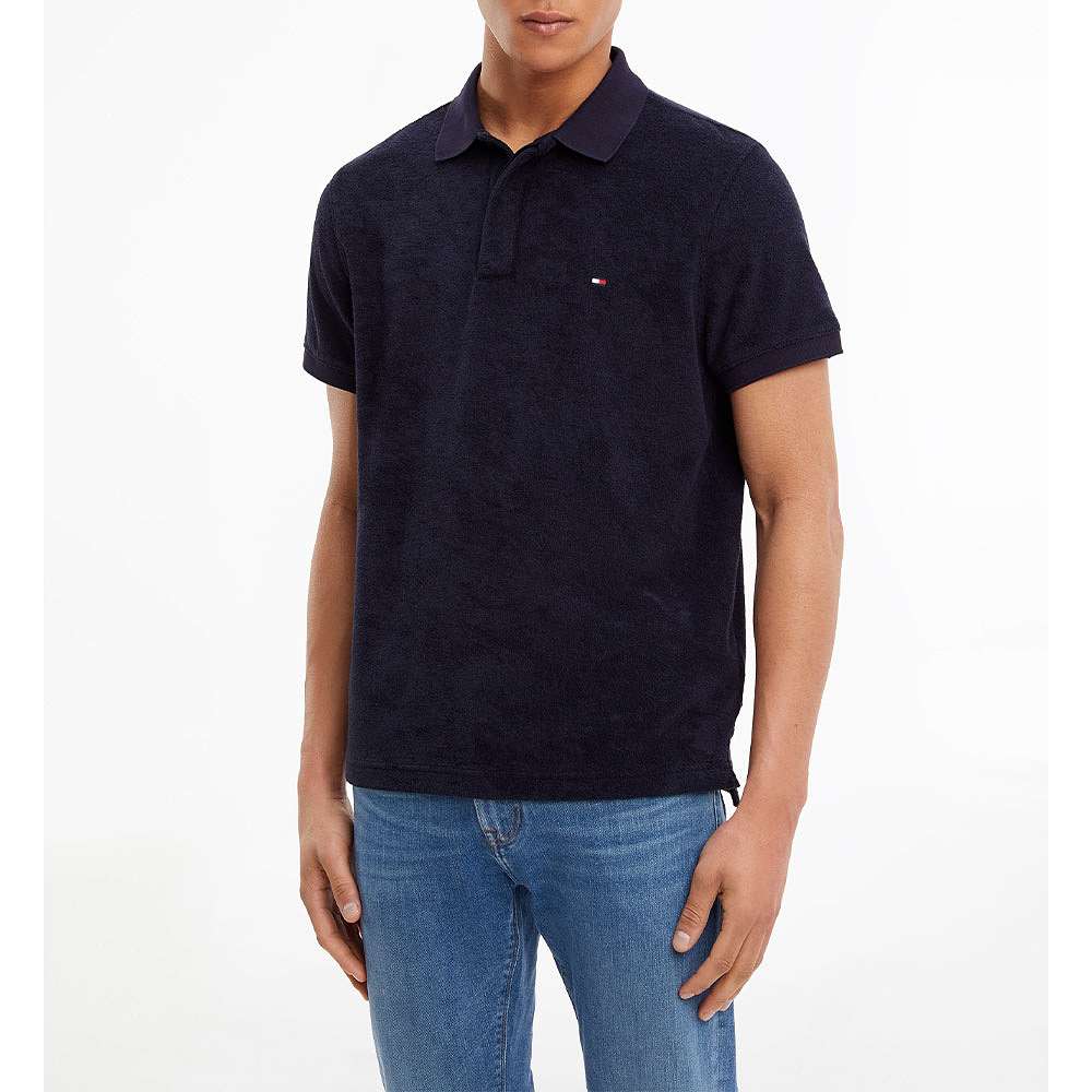 Micro Towelling Regular Polo, från Tommy Hilfiger, i färgen Desert Sky.