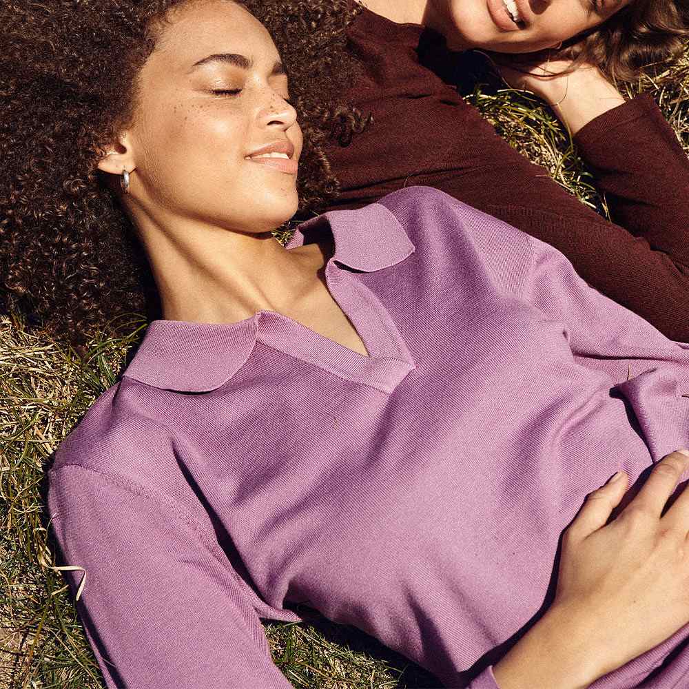 MilaSZ Polo Pullover, från Saint Tropez, i färgen Mulberry.