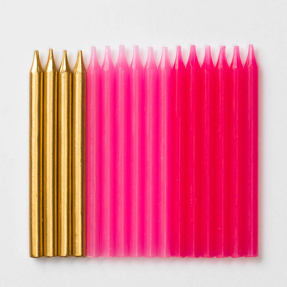 Tårtljus 16st, rosa/guld, från Design House 95, i färgen Pink.