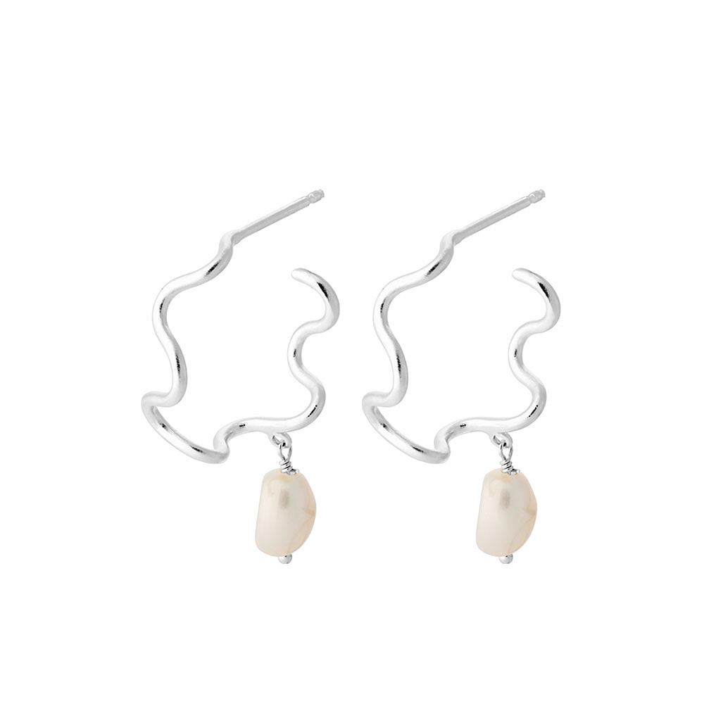 Small Bay Earrings