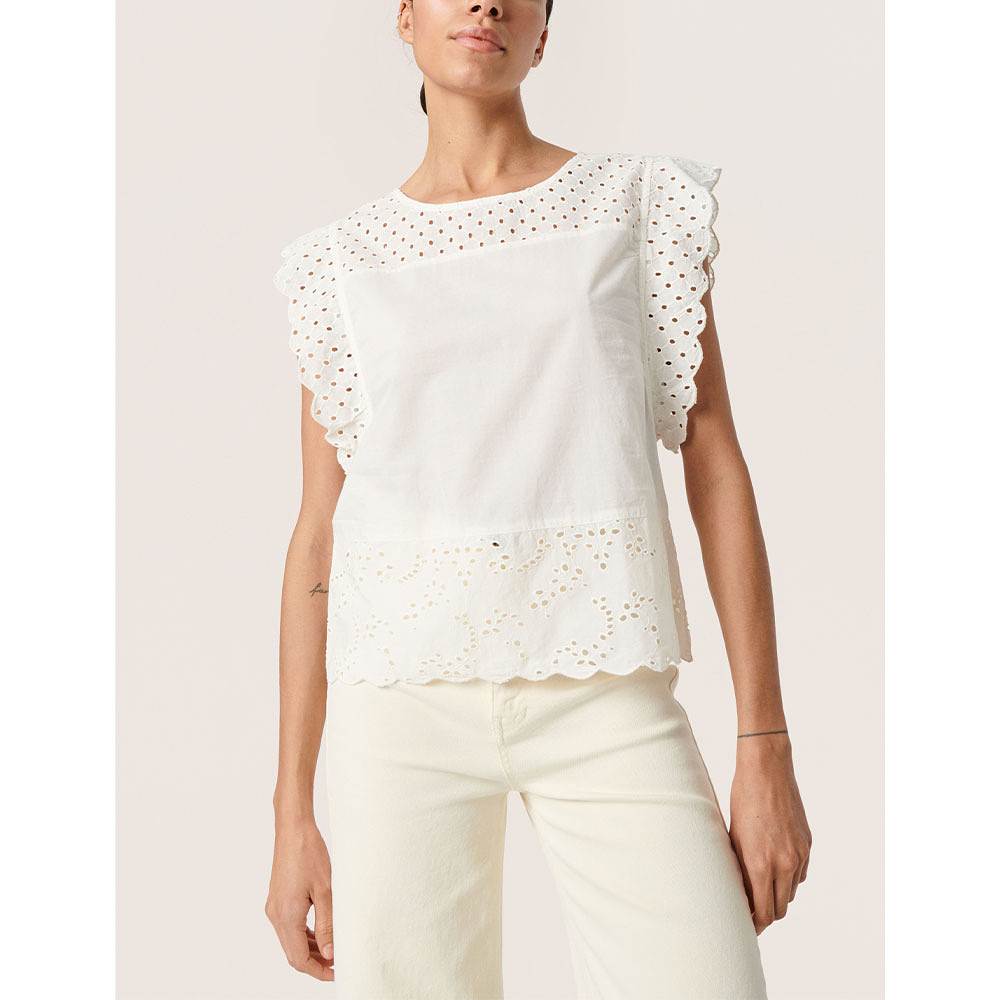 SLCanja Blouse, från Soaked In Luxury, i färgen Whisper White.