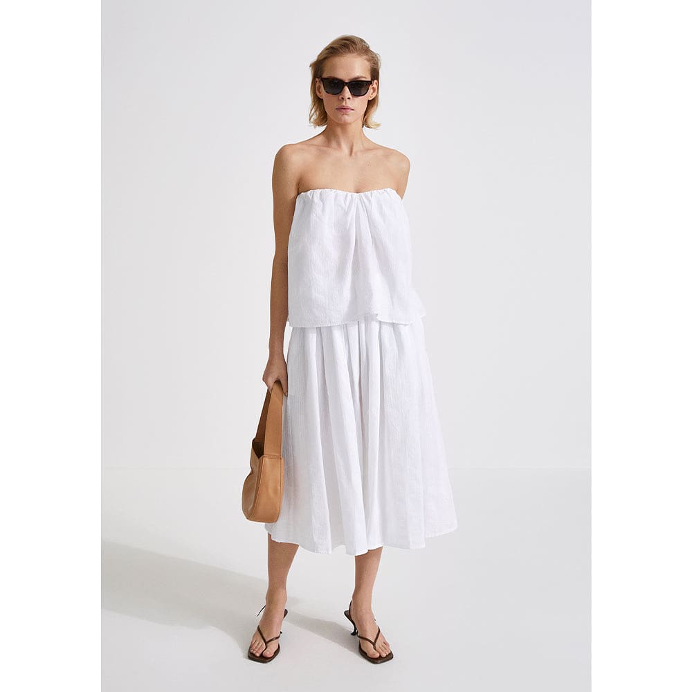 Jemma Top, från Stylein, i färgen White.