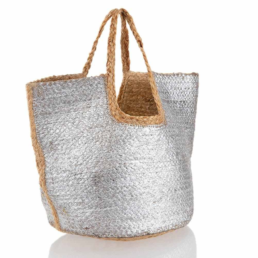 Klara Shopper, från Milook, i färgen beige.