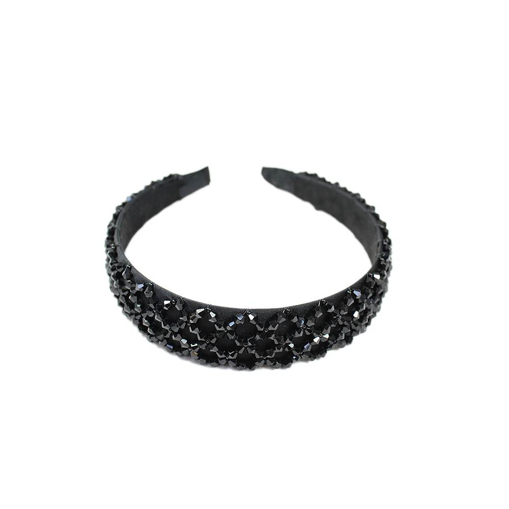 Diadem Med Fasetterade Stenar 2,8 Cm, från Complement, i färgen black.