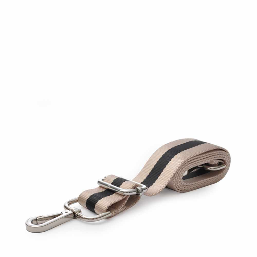 Striped Shoulder Strap, från Ceannis, i färgen Black.