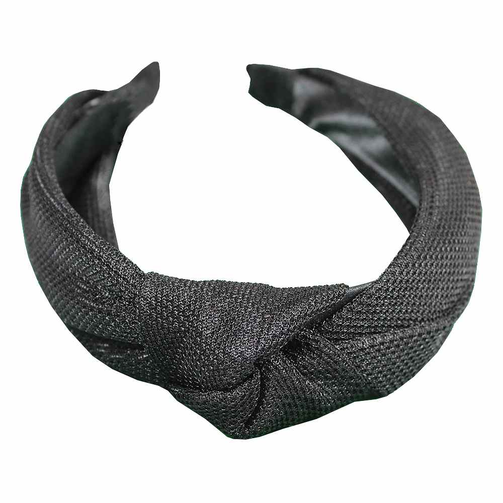 Diadem med knut, från Complement, i färgen black.