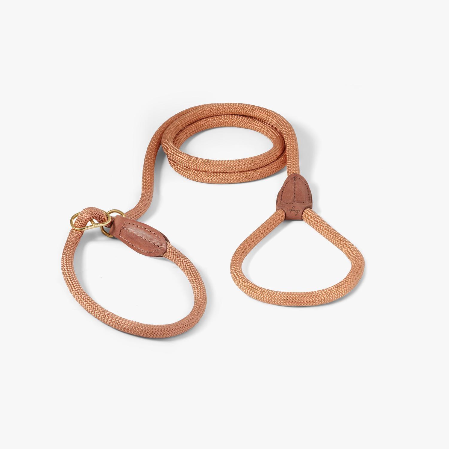 Retrieverkoppel Torekov Golden Sand 210 Cm - Denjo Dogs, från Denjo Dogs, i färgen dusty peach.