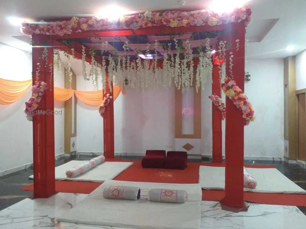 Hotel Maniram Palace