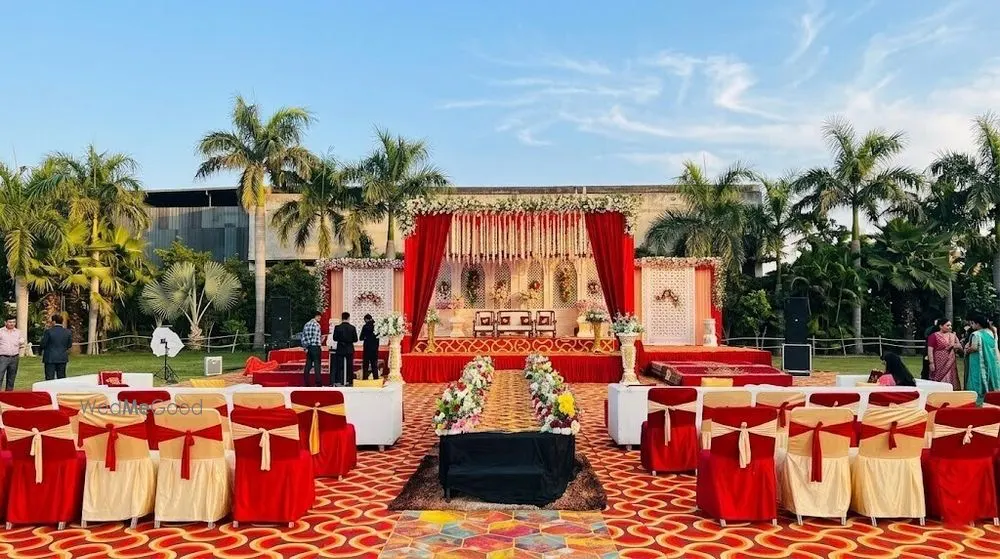 Glass Palace Banquet
