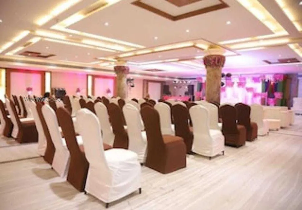 Shri Ganesh Banquet Hall