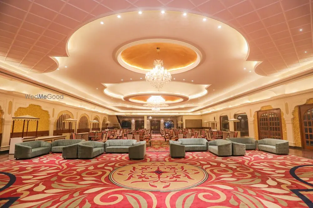 Regenta Central City Vilas Palace