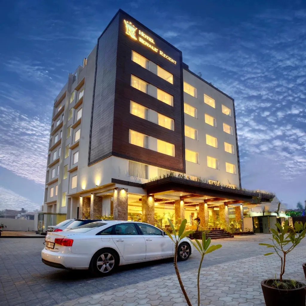 Hotel Royale Regent