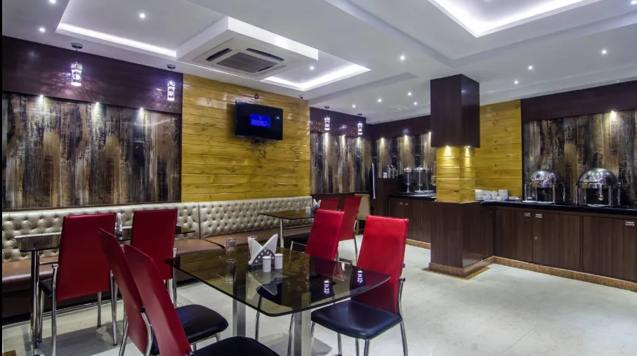 Hotel Sawood International