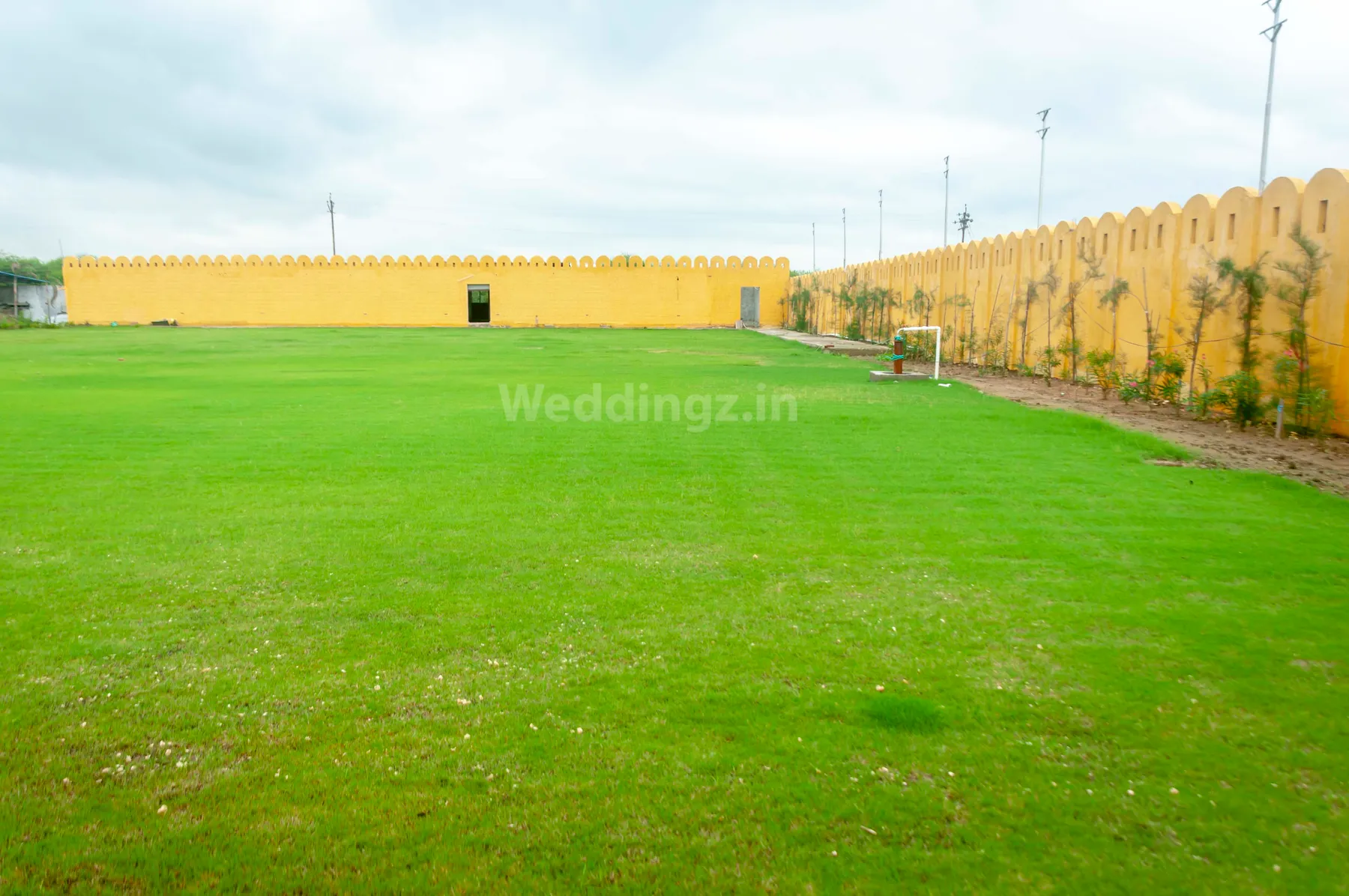 Raj Mahal Banquet and Lawn