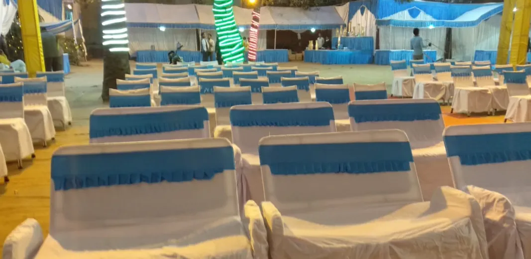Chaurasia Lawn