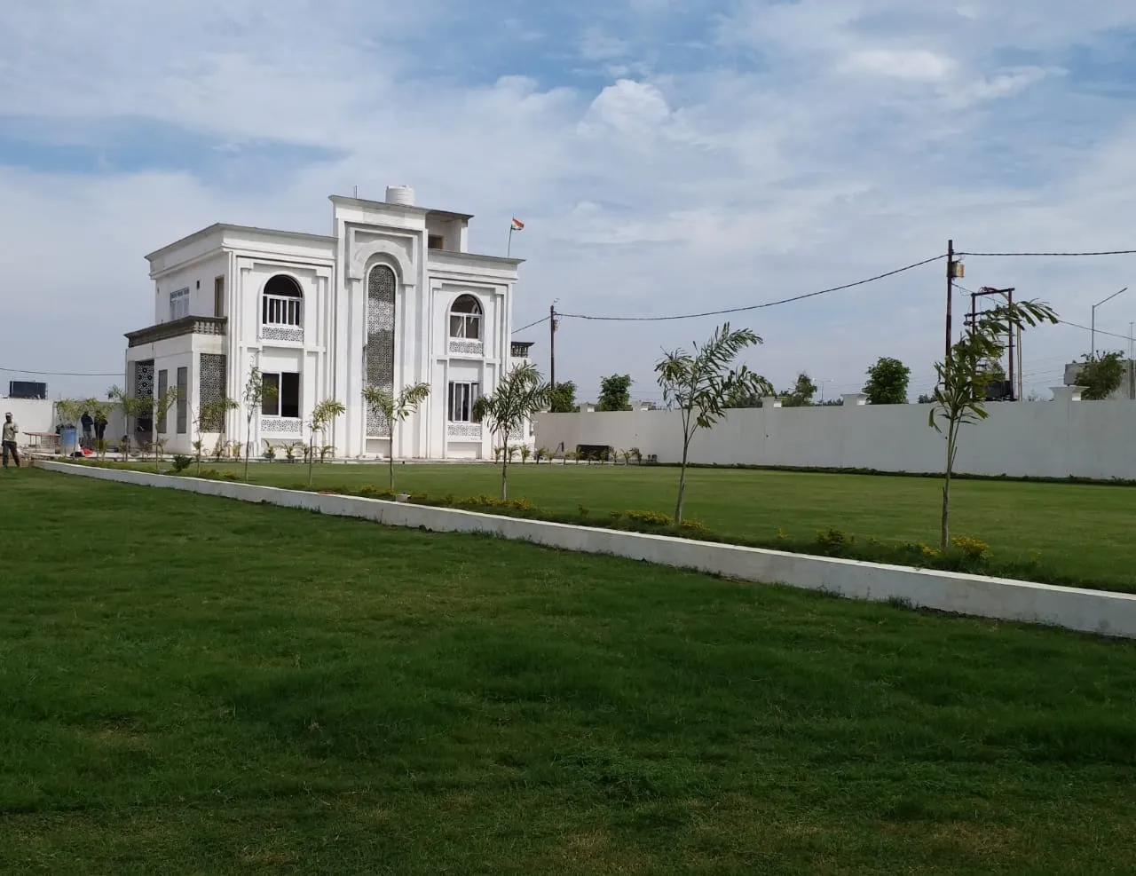 Trident Lawn
