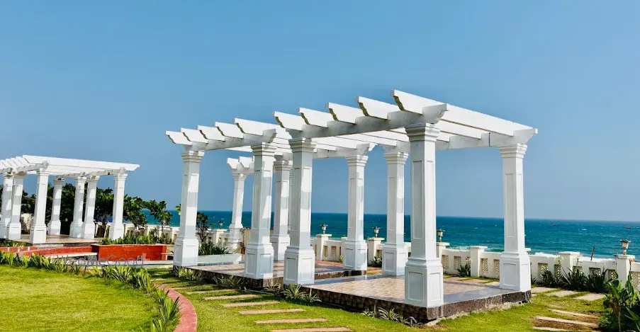 Saanaira Resorts And Spa