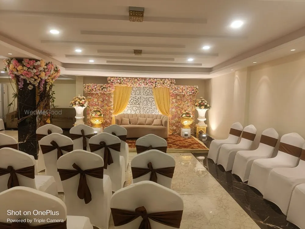 The Hiland Grand - South Kolkata, Kolkata