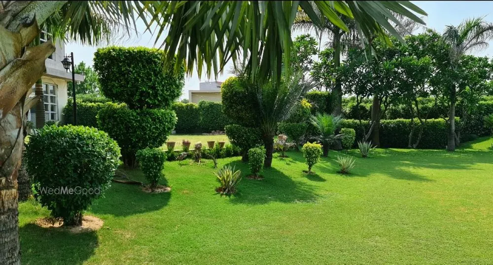Kamal Resorts