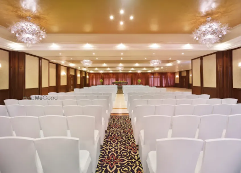 The Gateway Hotel Athwalines