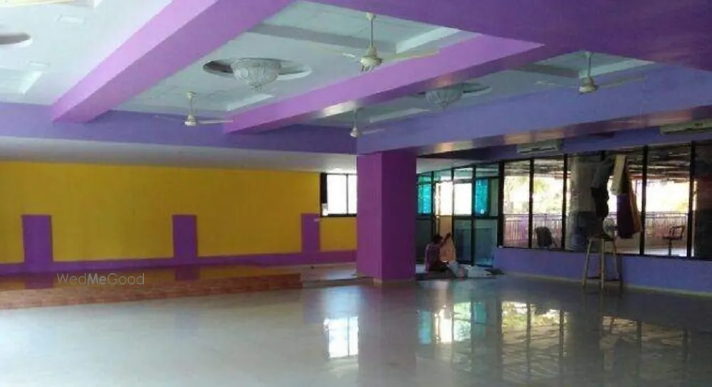 Riddhi Marriage And Party Hall