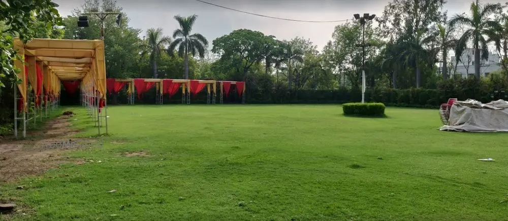 Pujari Park And Banquets