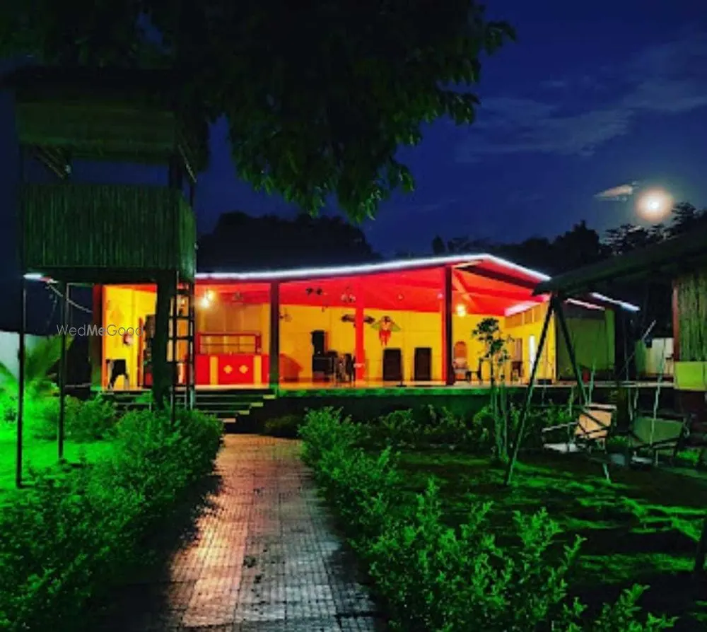 Mairas Resort